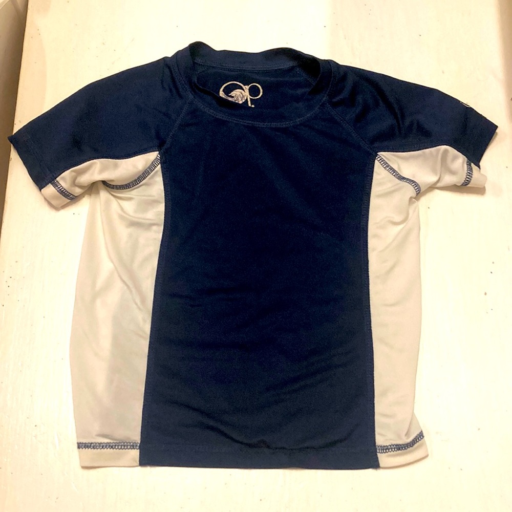 OP rash guard, size 3